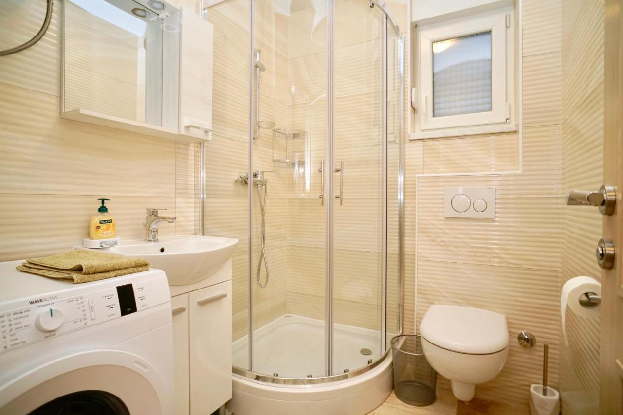 Trogir-Luxury Villa Sapphirus Seget Vranjica Esterno foto