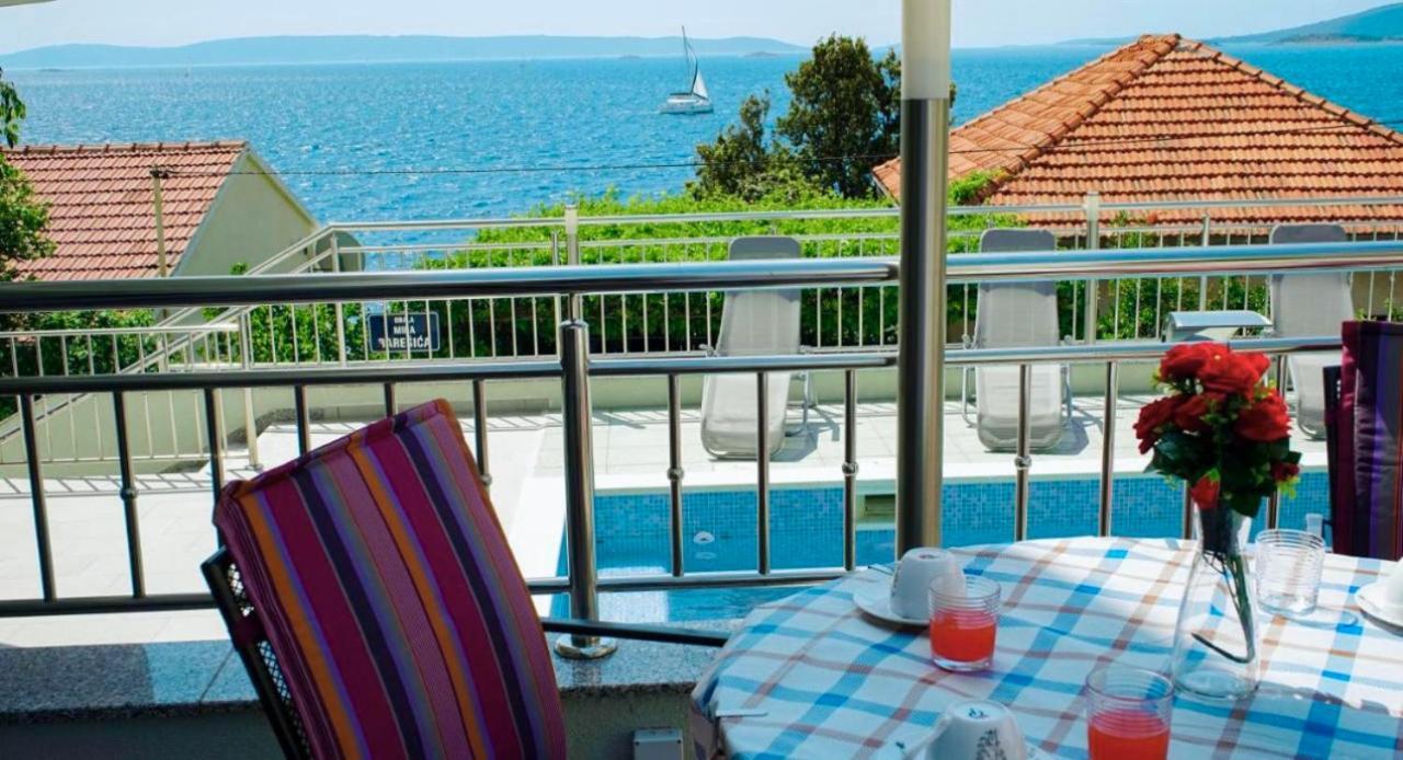 Trogir-Luxury Villa Sapphirus Seget Vranjica Esterno foto