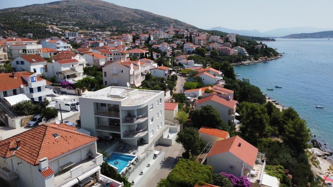 Trogir-Luxury Villa Sapphirus Seget Vranjica Esterno foto